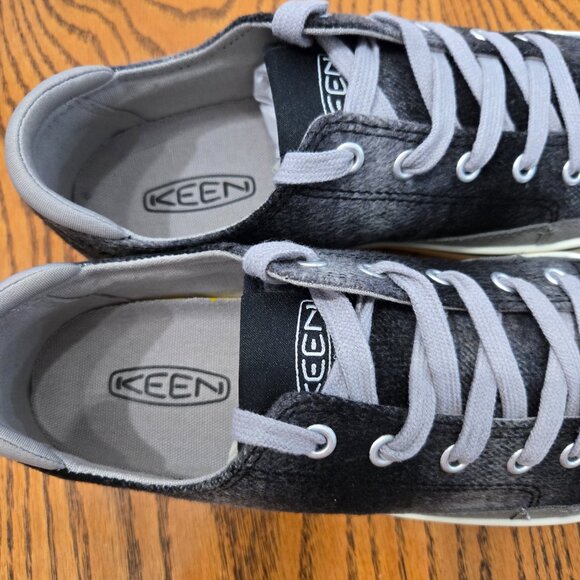 KEEN Womens Elsa IV Casual Sneakers, Size 7, Black Plaid/White - Picture 6 of 13